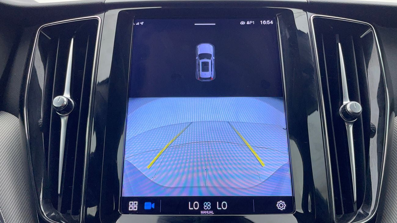 فولفو XC 60 2023 B5 CORE | AED 1506/Month | 0 DP | 30 Day Return | Warranty | Service History