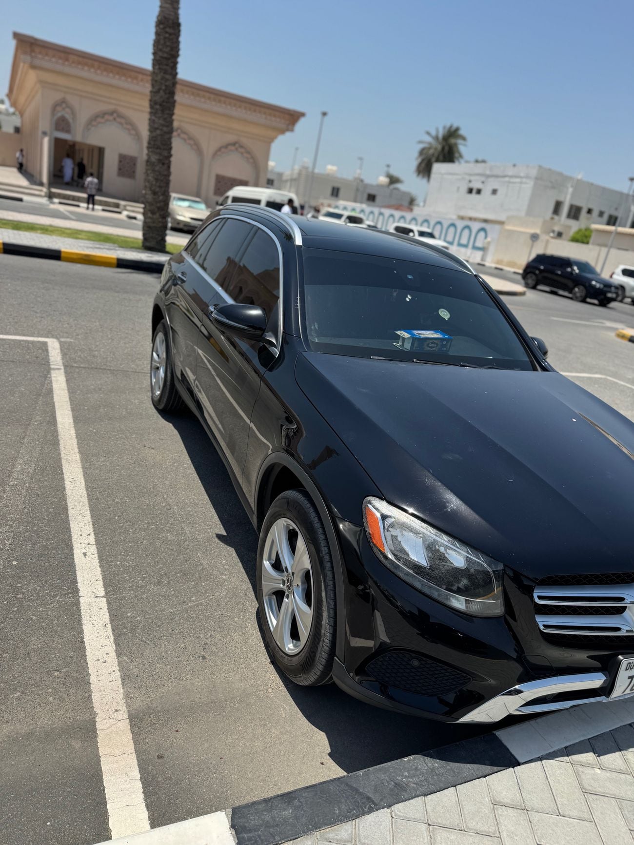 مرسيدس بنز GLC 300 AMG