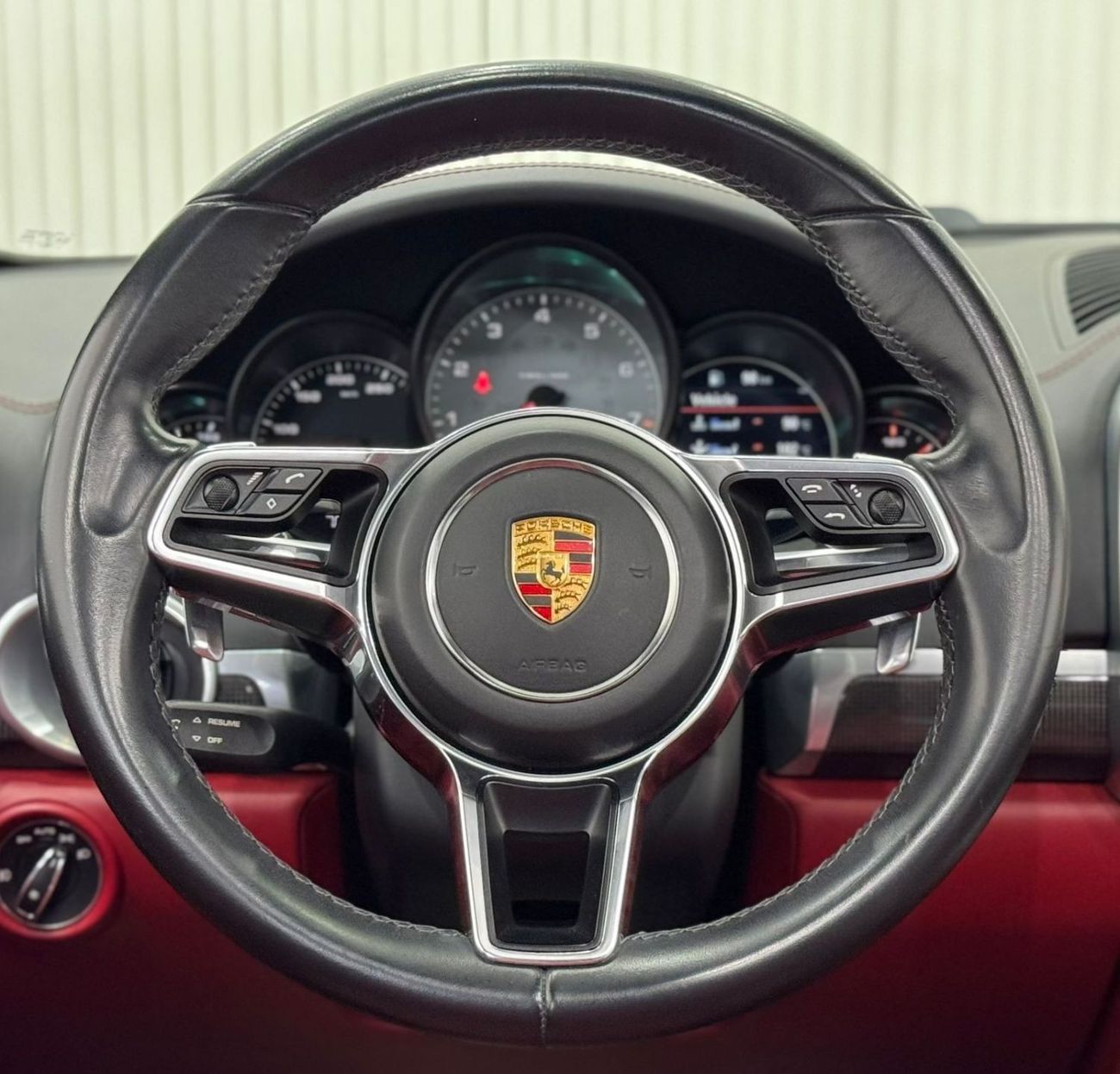 Porsche Cayenne 2015 Porsche Cayenne S, Full Service History, Excellent Condition, GCC