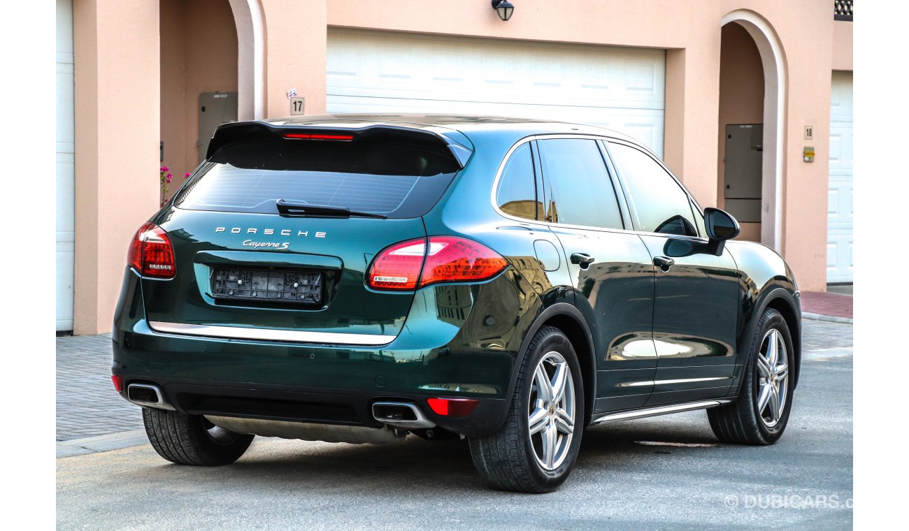 Porsche Cayenne S V8 2013 GCC under Warranty with Zero downpayment.