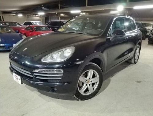 Porsche Cayenne S 4.8L PORSCHE CAYENNE S 2012 4.8L | BLACK LEATHER SEATS | KEYLESS START | POWER SEATS | SEAT HEATER