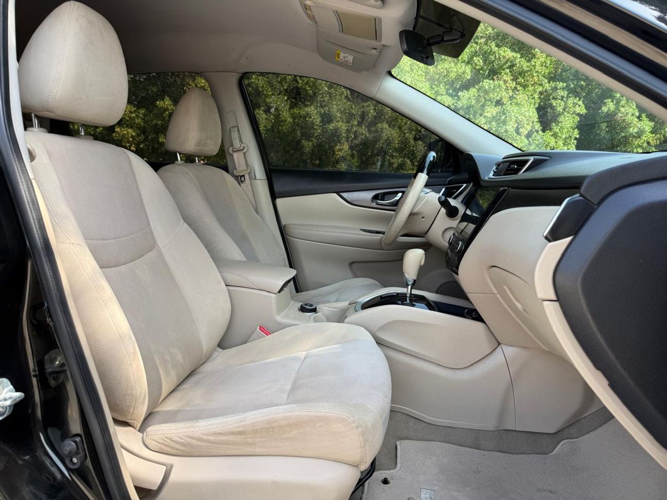 Nissan XTrail SV 2.5L