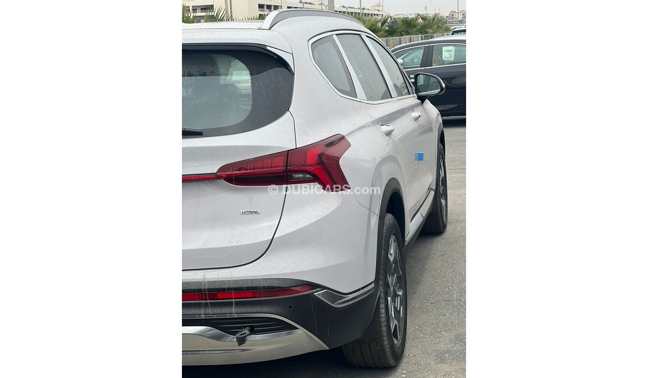 Hyundai Santa Fe 2.5 L 4x4 Panoramic roof  360 camera  Heated seat  Ventilation seat