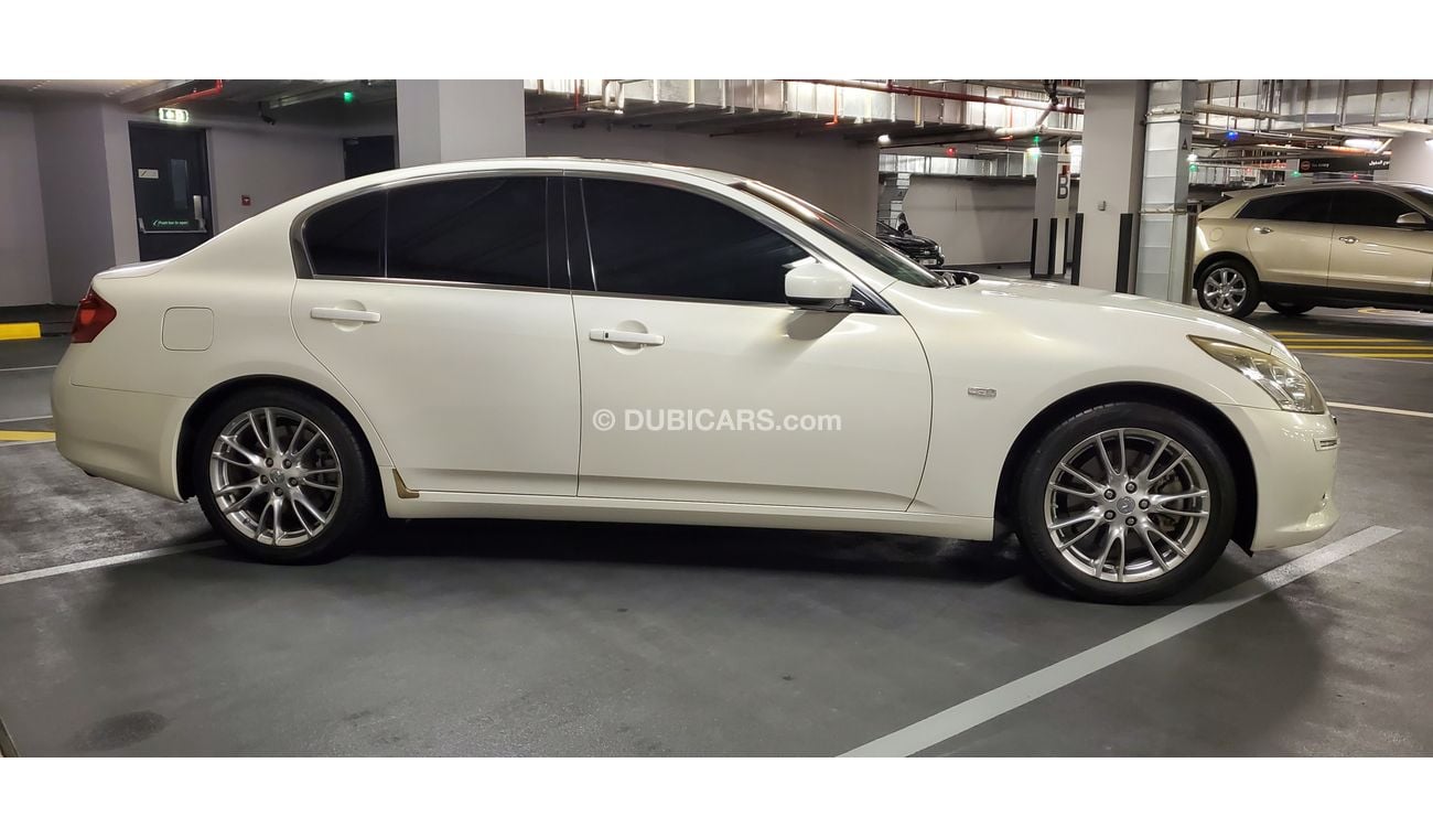 Infiniti G25 S
