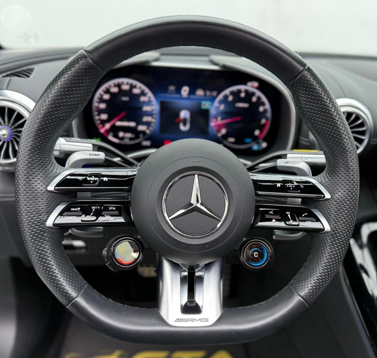 Mercedes-Benz SL 43 AMG 2023 Mercedes Benz SL43 AMG, 2027 MB Service Pack, Full MB Service History, Low Km, Fully Loaded