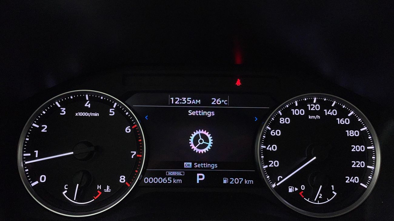 Mitsubishi Outlander MIDLINE WITH SUNROOF 2.5 | Zero Down Payment | Home Test Drive