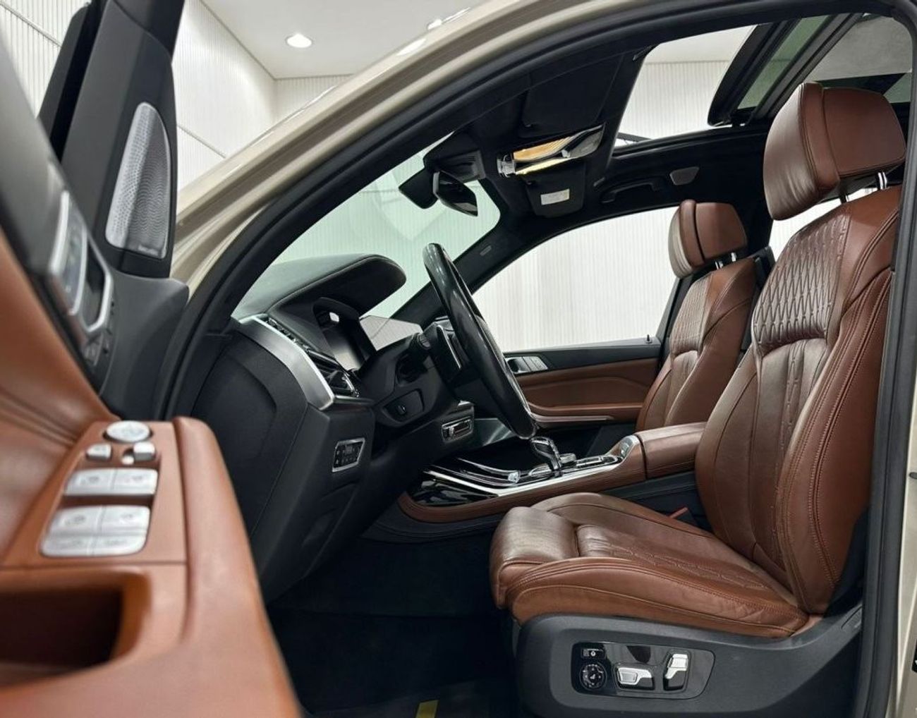 بي أم دبليو X7 2019 BMW X7 XDrive 50i, FEB 2025 Agency Warranty + Service Contract, GCC