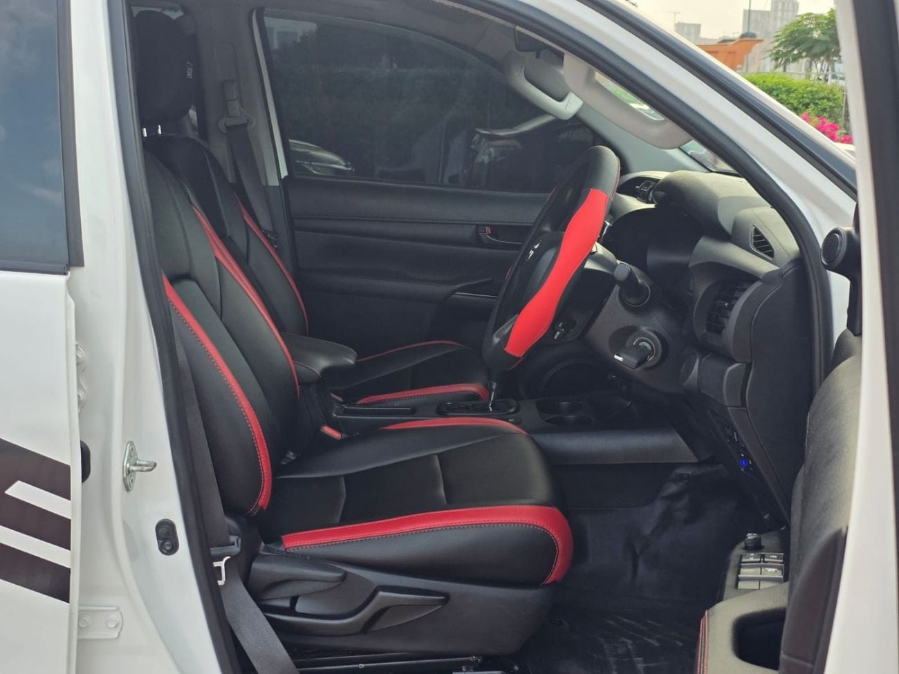 تويوتا هيلوكس -