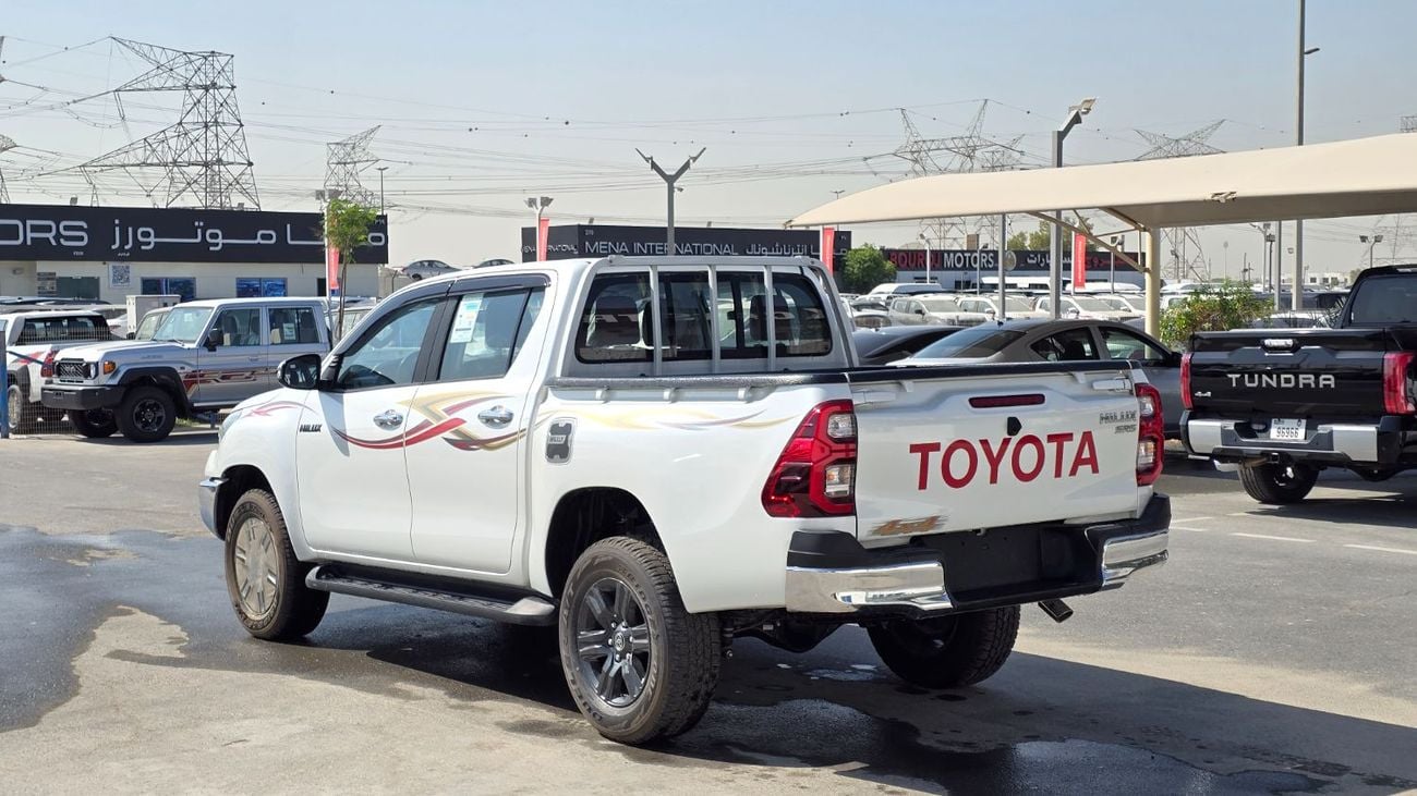 تويوتا هيلوكس TOYOTA HILUX D/C 2.7L AT FULL OPTION 2025-WHITE