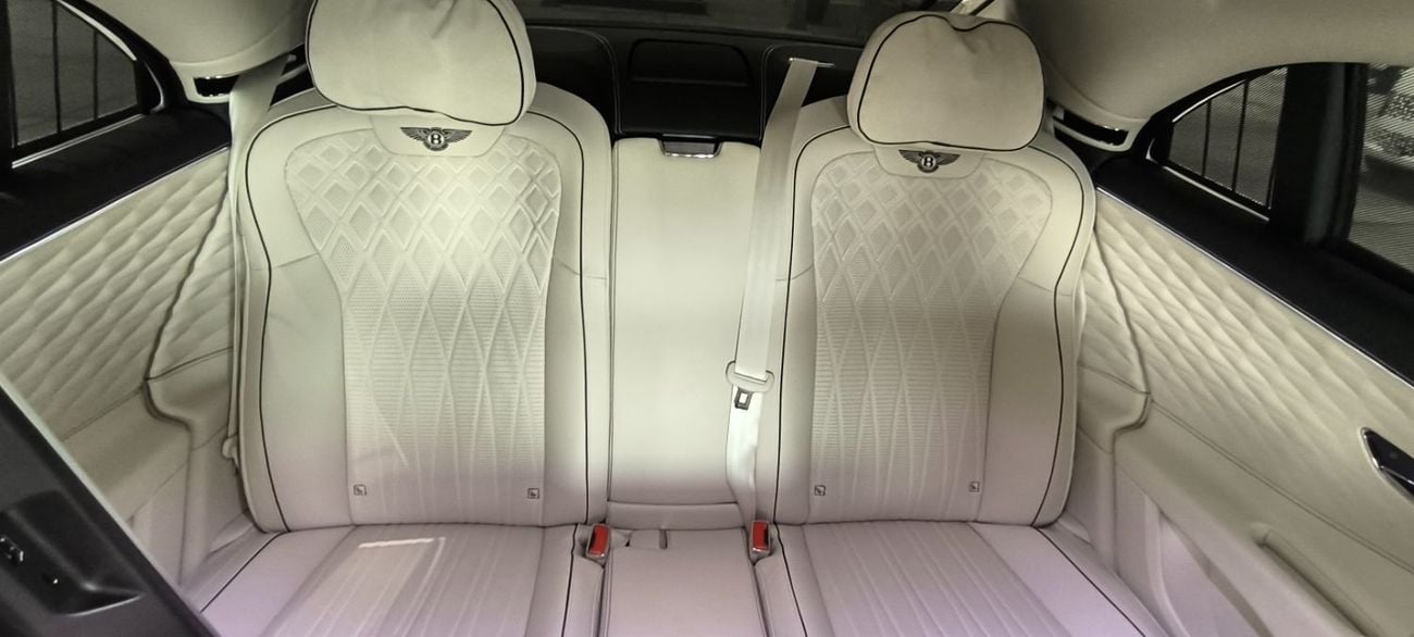 Bentley Flying Spur 6.0T W12