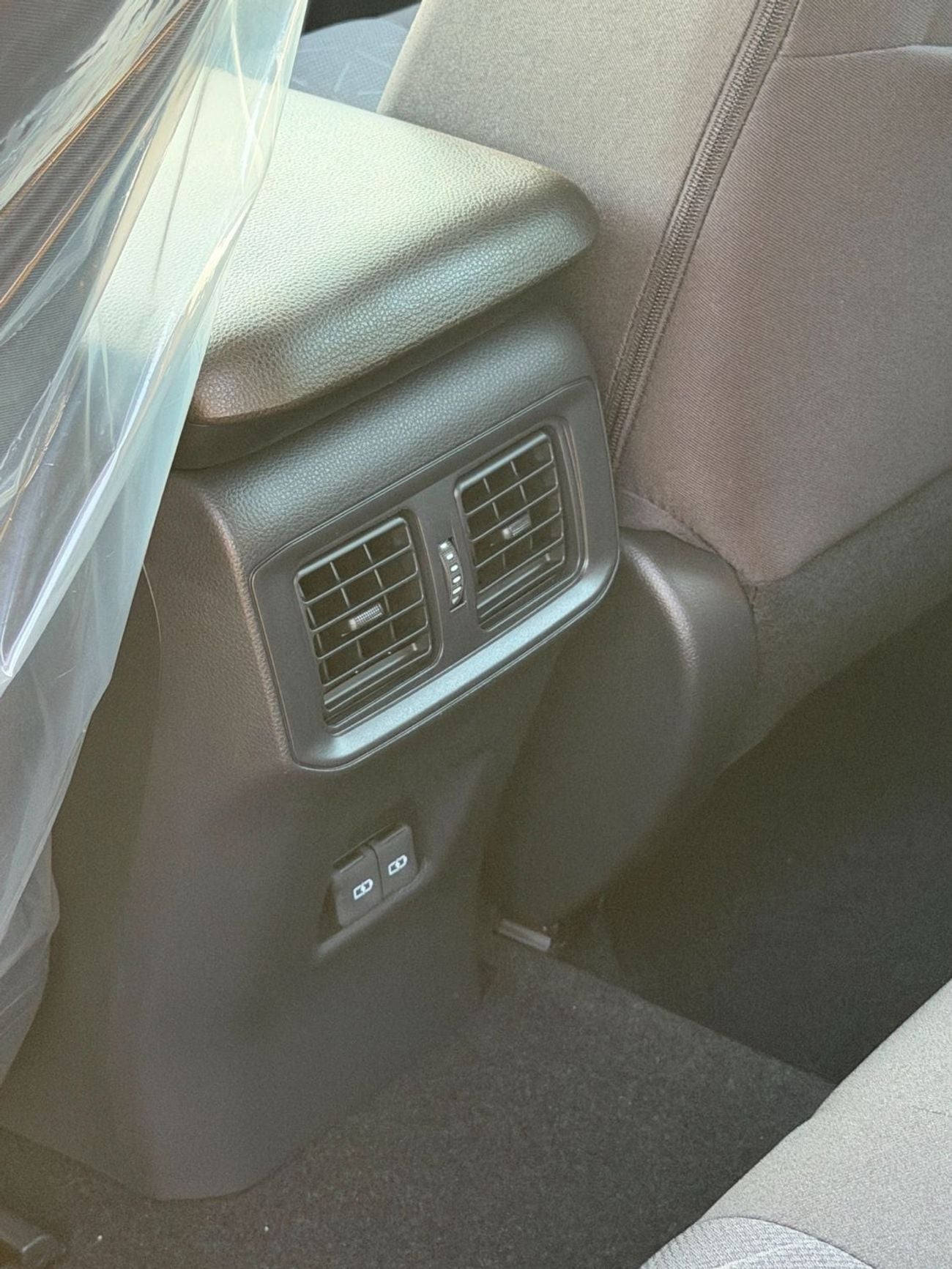 Toyota RAV4 XLE PETROL A/T
