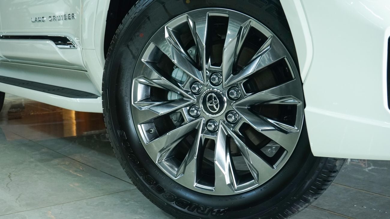 تويوتا لاند كروزر VXR 4.0 L V6