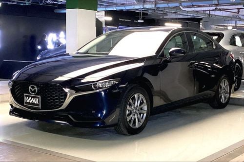 Mazda 3 Select | National Day Celebration | Guaranteed Warranty | 0 Down Payment