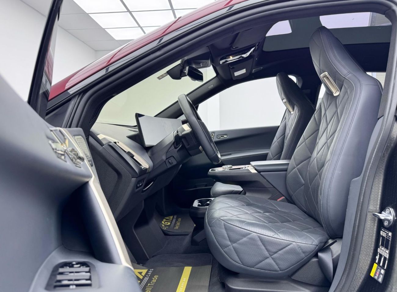 BMW iX xDrive40 2023 BMW iX xDrive40, 2028 BMW Warranty, 2029 BMW Service Pack, Very Low Km, GCC