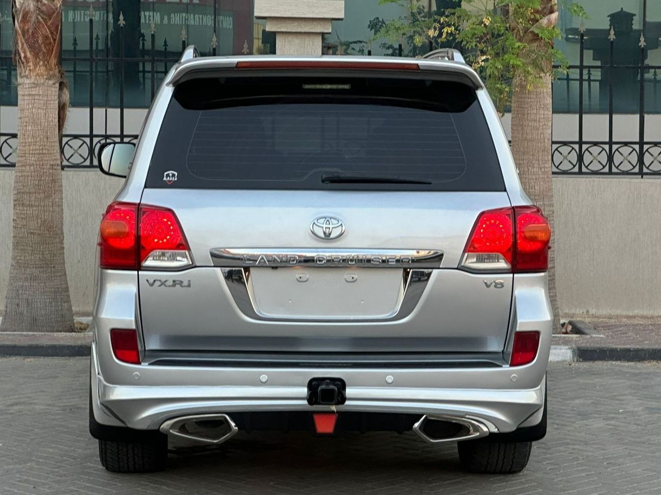 Toyota Land Cruiser تويوتا لاندكروزر VXR i خليجي 2011