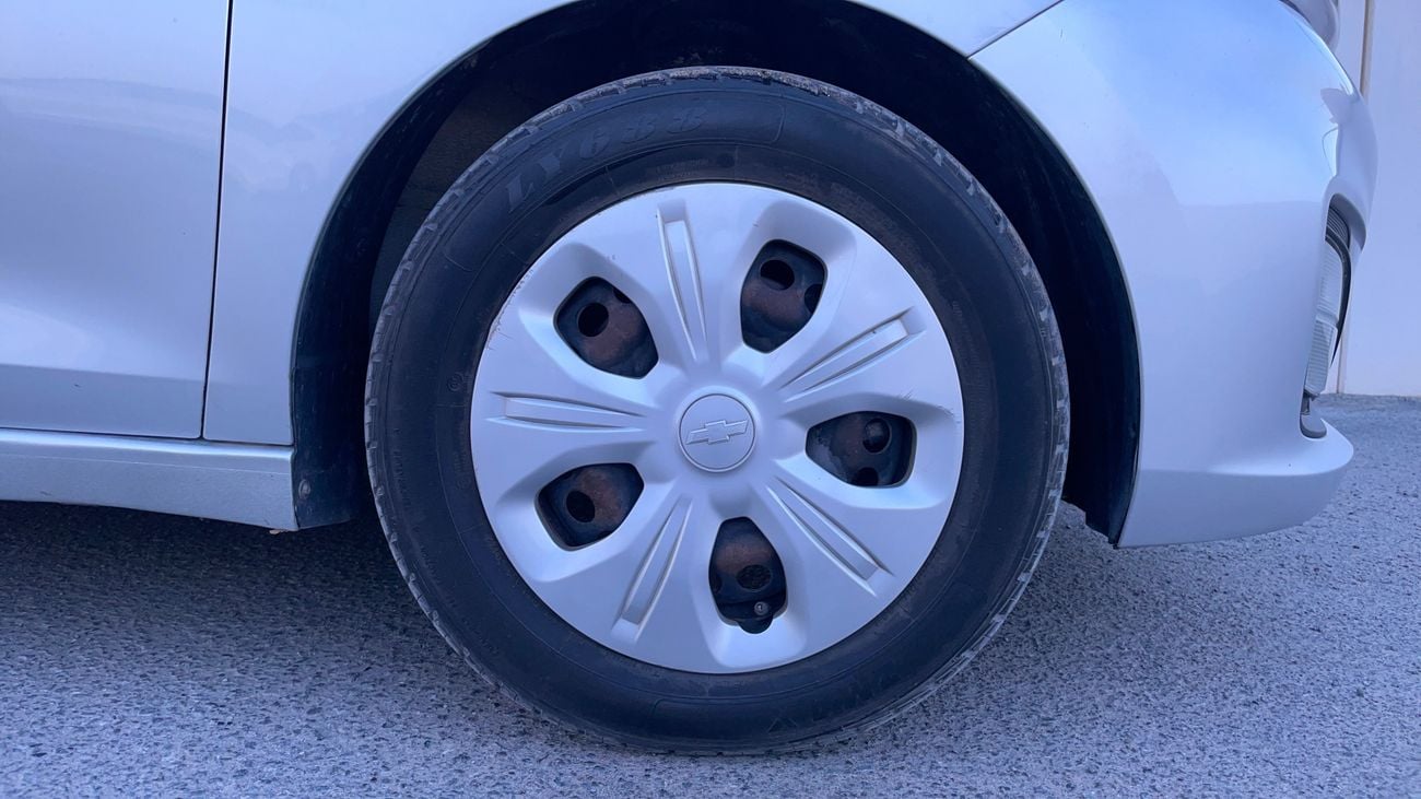 Chevrolet Spark LS 1.4 | Zero Down Payment | Free Home Test Drive