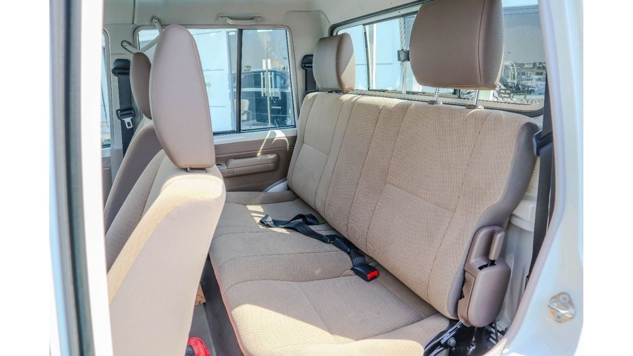 Toyota Land Cruiser Pick Up TOYOTA LAND CRUISER DOUBLE CABIN PICKUP 4.0L V6 2023