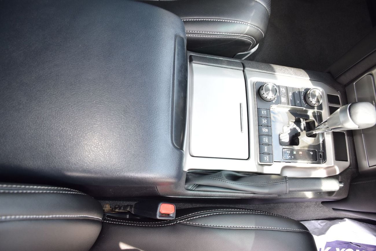 Toyota Land Cruiser V8 Diesel 4.5L Upgraded-2025 (Export Only)