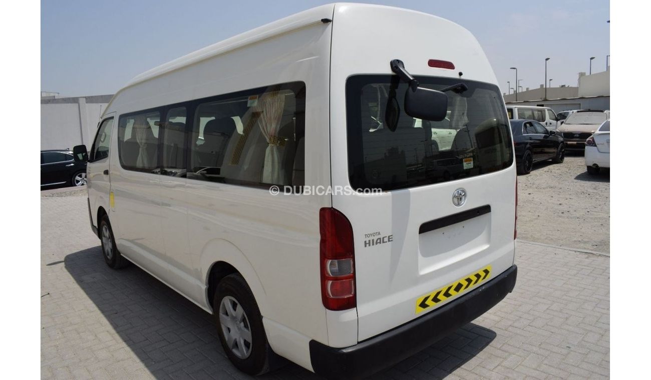 Toyota Hiace GL - High Roof LWB Toyota Hiace Highroof Bus GL 13 seater, Model:2017. Free of accident