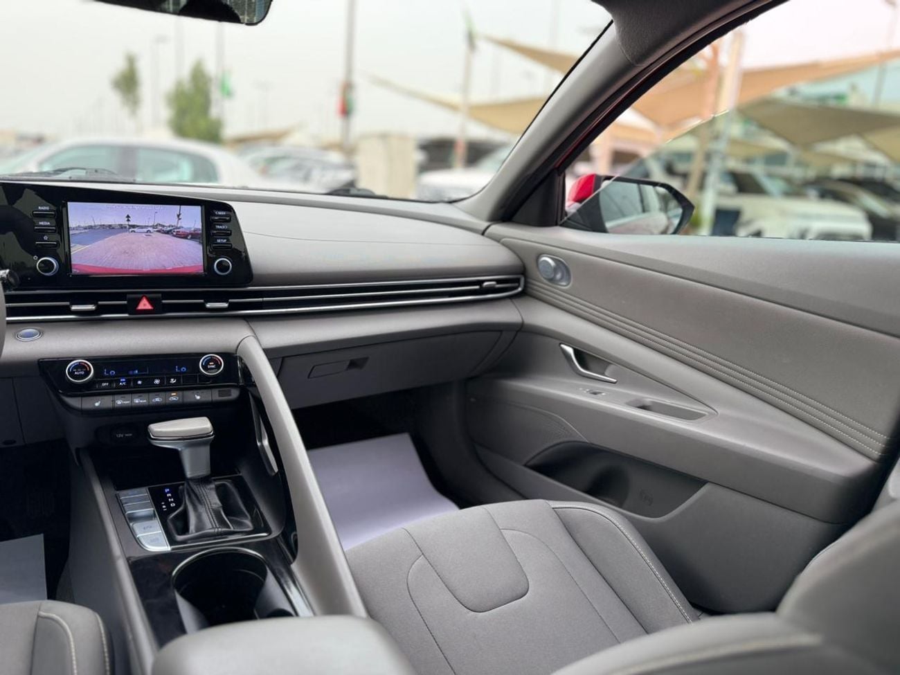 Hyundai Elantra 2.0L Comfort  GOOD CONDITION  LOW MILEAGE