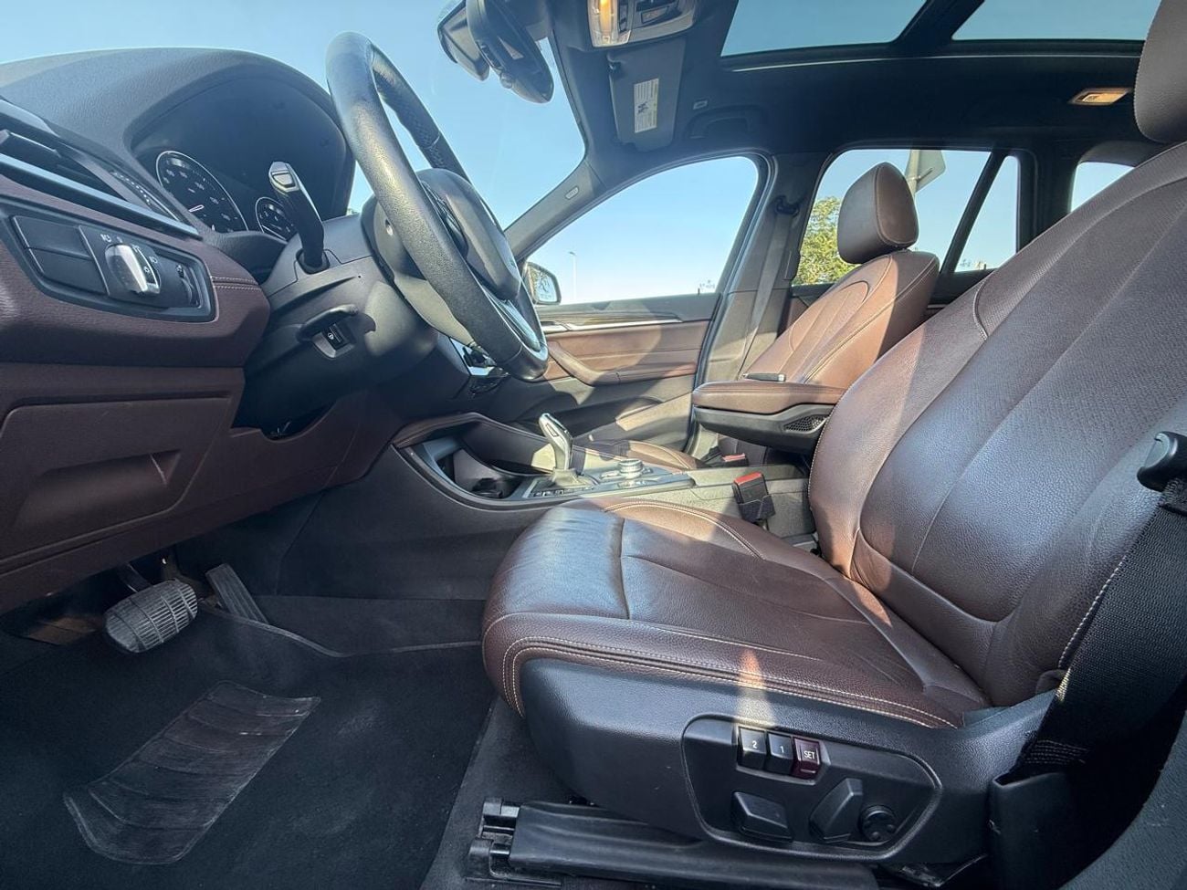 بي أم دبليو X1 xDrive 28i Sport Line 2.0L