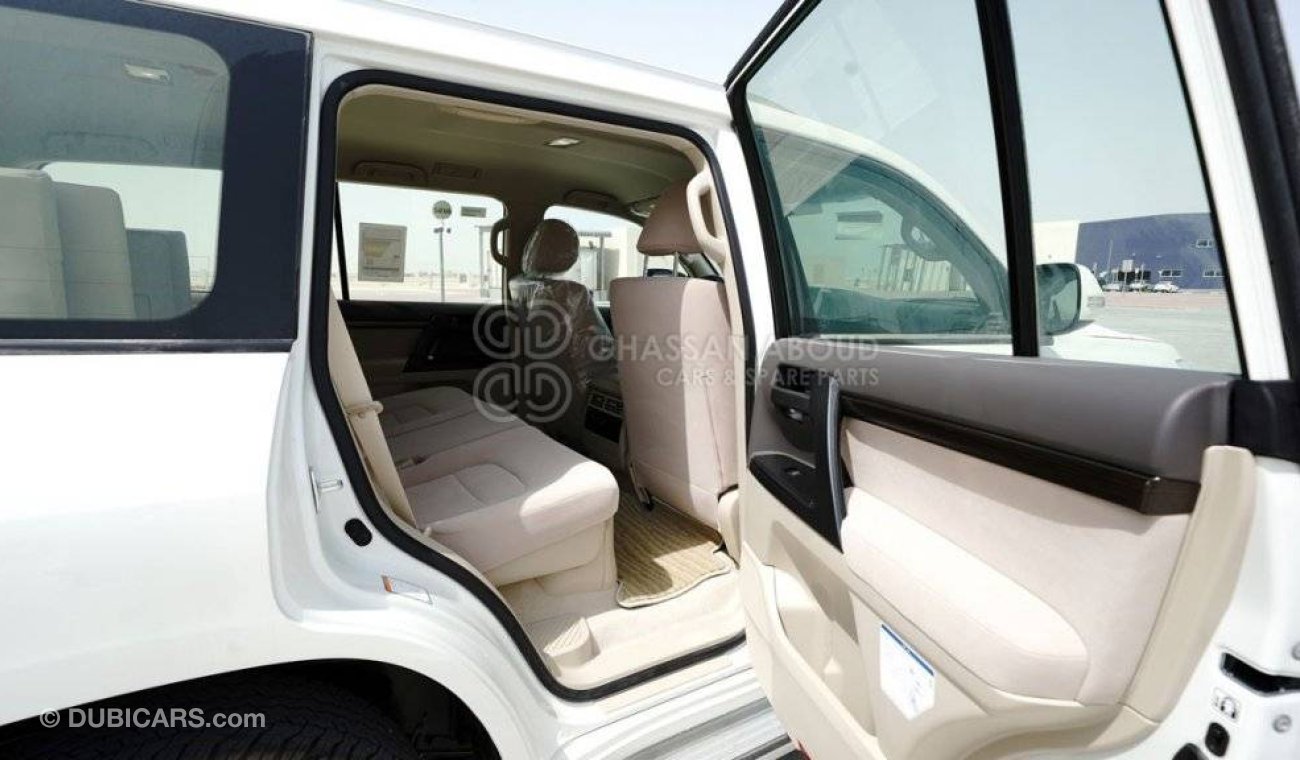 Toyota Land Cruiser 4.0L PETROL, M/T SAFARI MY19, 0km(Vehicle Code : R4589)