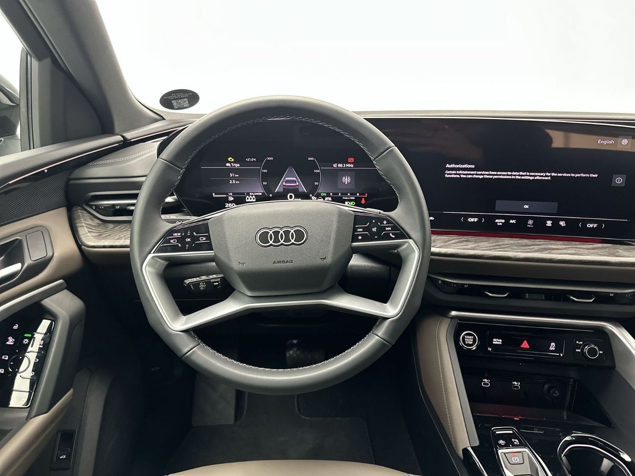 أودي Q5 45 TFSI Quattro 2.0L Q5 SUV TFSI quattro 204hp (Ref# 29262) - EXCLUSIVE OFFER