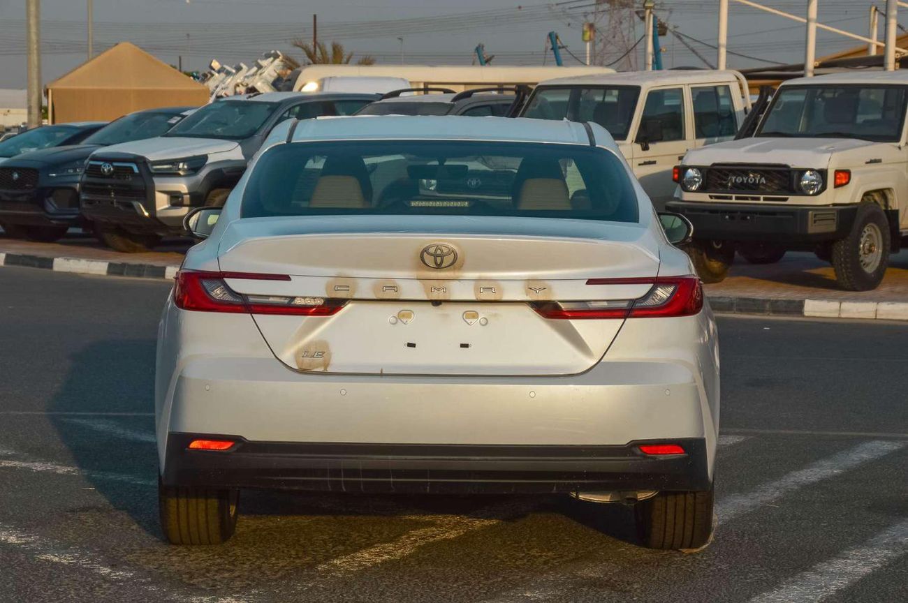 تويوتا كامري LE 2.5L FWD SEDAN 2026