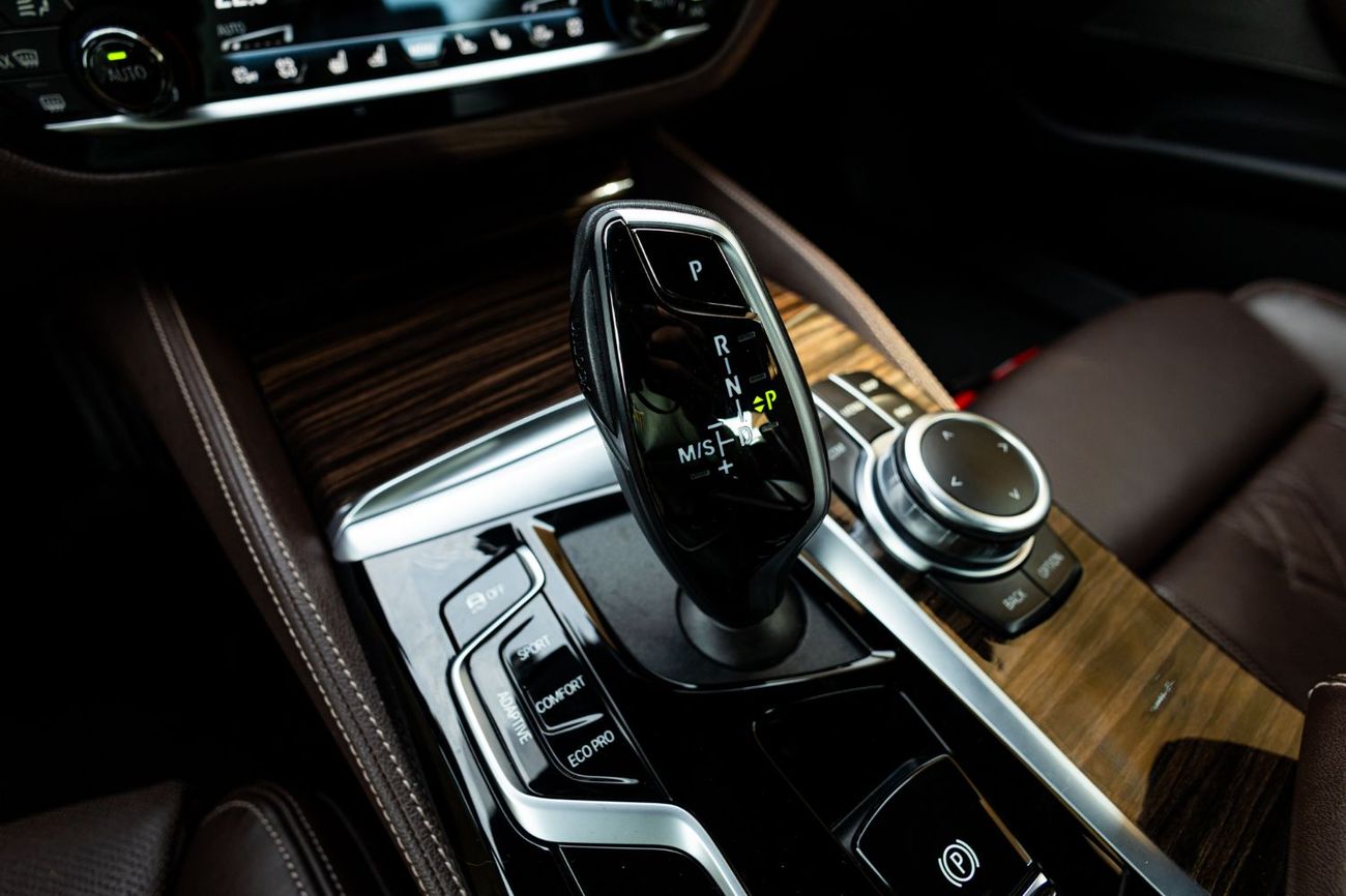 بي أم دبليو 540i M Sport 3.0L