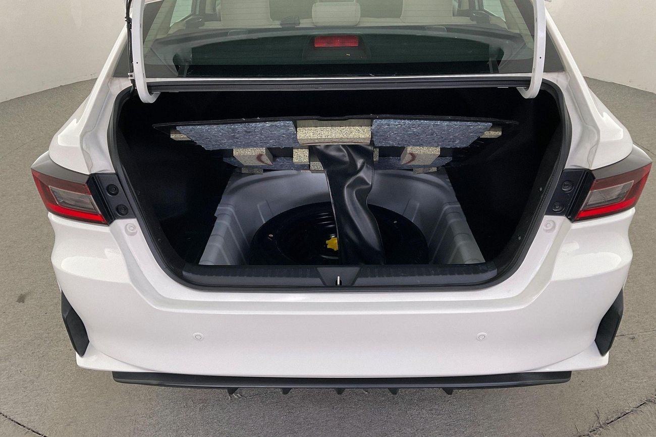 Toyota Yaris E | Guaranteed Warranty | 0 Down Payment