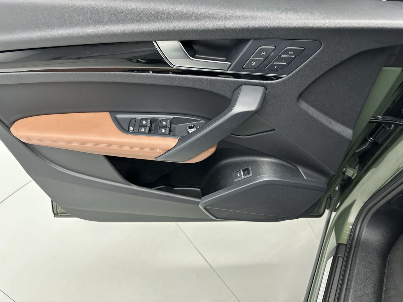 أودي Q5 45 TFSI quattro S Line 2.0L 249hp (Ref# 2041067) - EXCLUSIVE RAMADAN OFFER