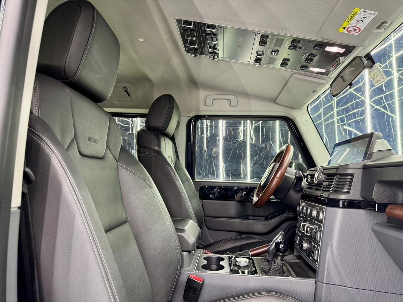 إينيوس غرينادير Trialmaster