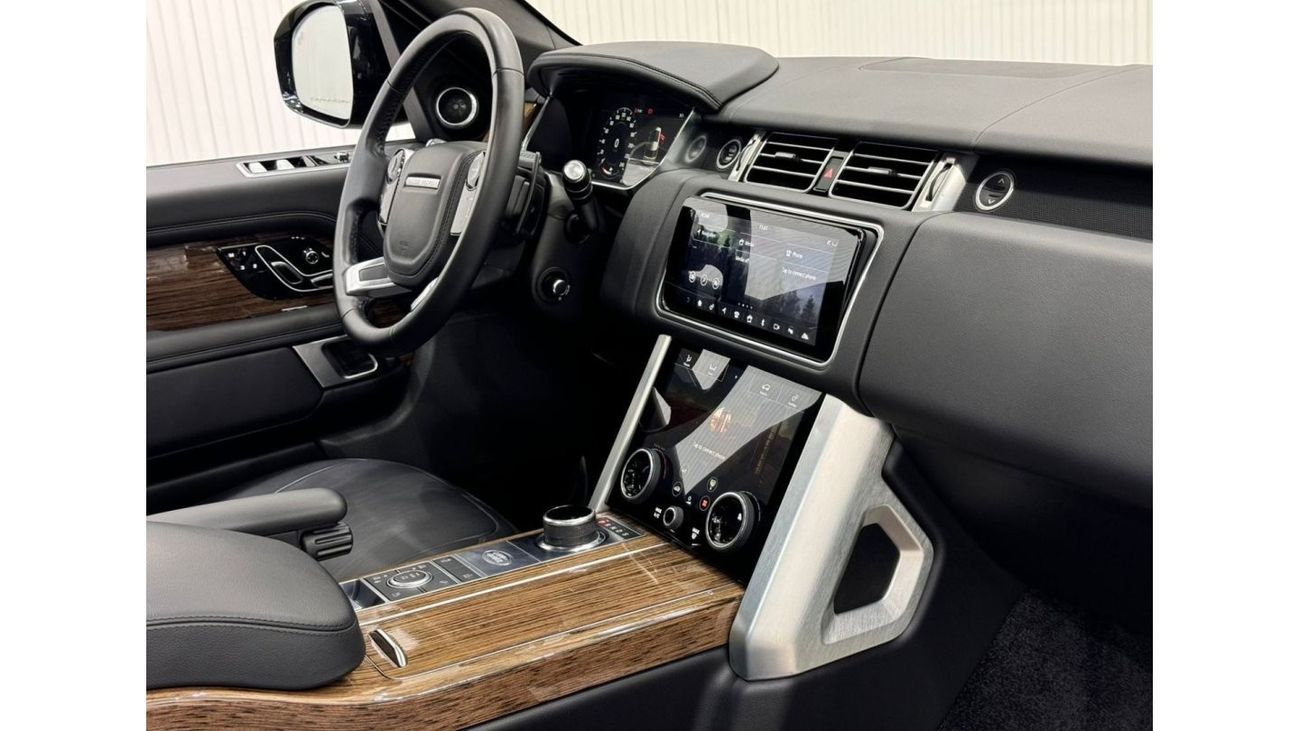 Land Rover Range Rover 2022 Range Rover Vogue P360 HSE, March 2027 Range Rover Warranty + Service Pack, Low Kms, GCC