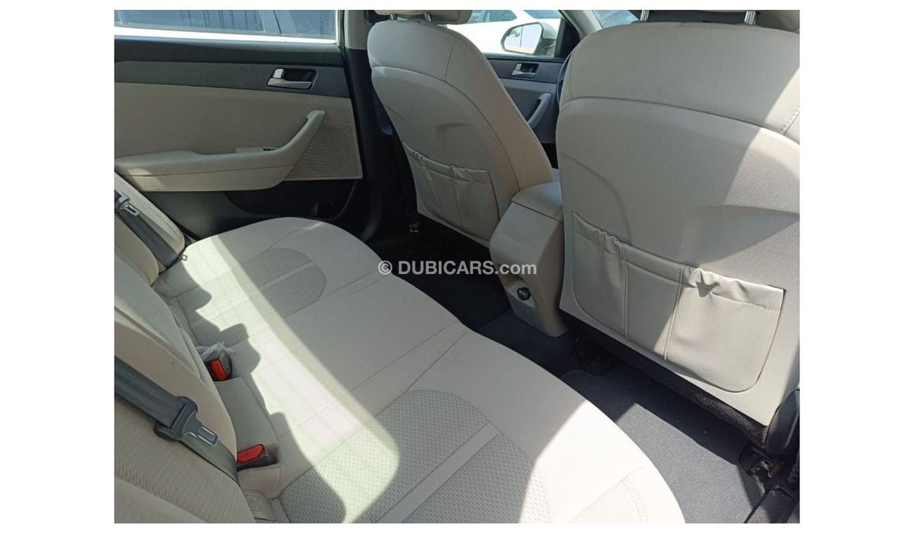 Hyundai Sonata GLS car in excellent condition with no accidents