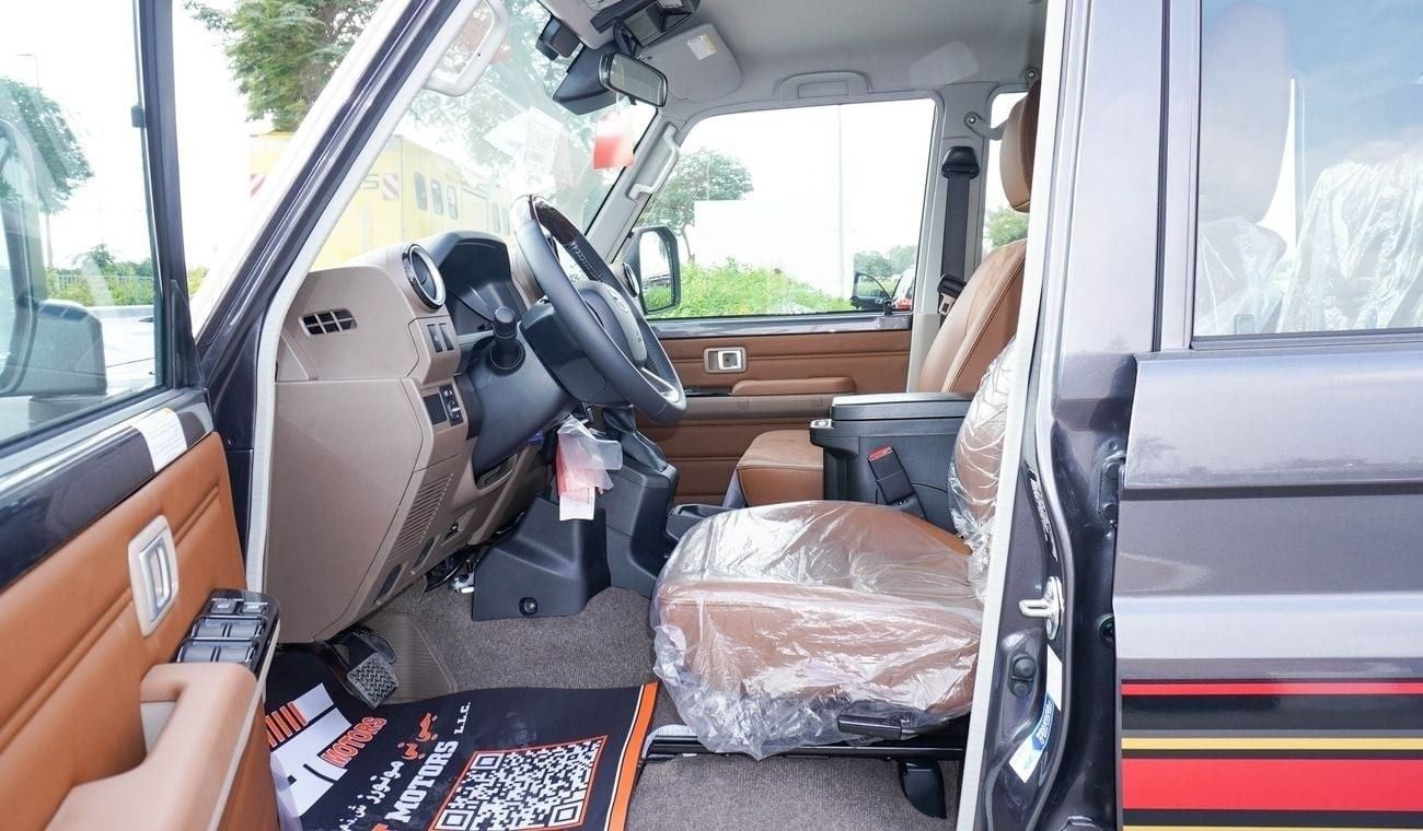 تويوتا لاند كروزر 70 4.0L V6 A/T