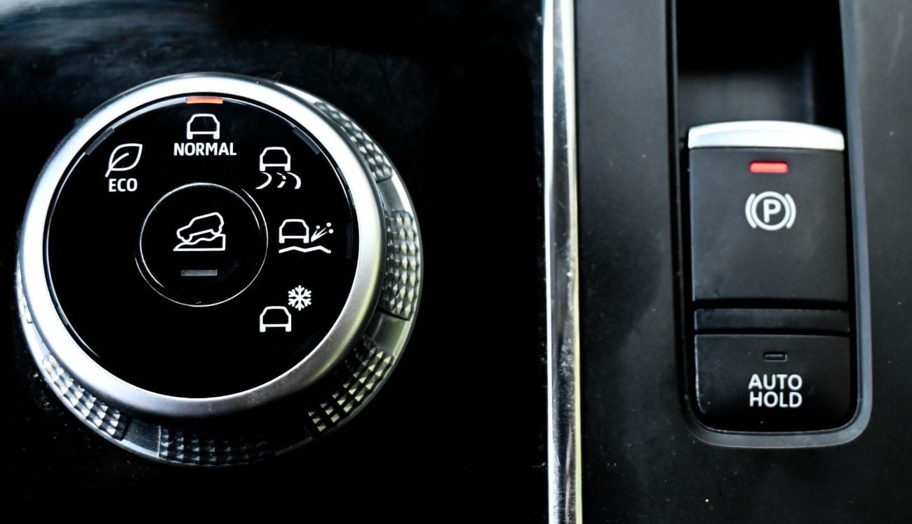 ميتسوبيشي آوتلاندر ميتسوبيشى أوتد لاندر 2023 - خليجى - بدون  حوادث - محرك 2.4 -  ممشى قليل- بحاله ممتازهم