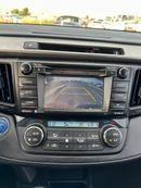 Toyota RAV4 XLE 2.5 Hybrid