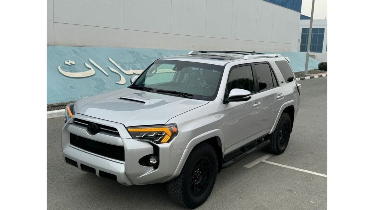 تويوتا Runner4 2021 SR5 HELLCAT KIT 7 SEATS FULL OPTION UAE PASS