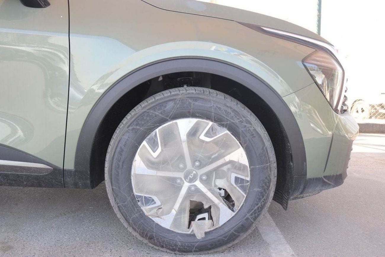 Kia Sportage 2.0L HYBRID, KEYLESS ENTRY, PUSH START,LEATHER SEAT, PANORAMIC ROOF, MODEL 2024 CHINA SPECS