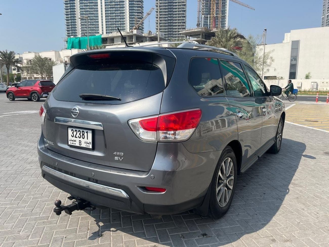 نيسان باثفايندر SV 3.5L (260 HP) 4WD