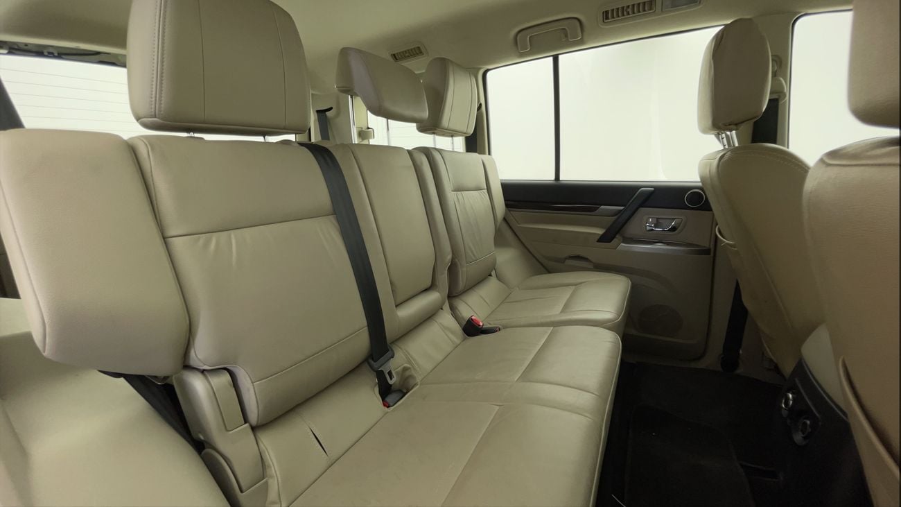 ميتسوبيشي باجيرو GLS HIGHLINE 3.8 | بدون دفعة مقدمة | اختبار القيادة في المنزل