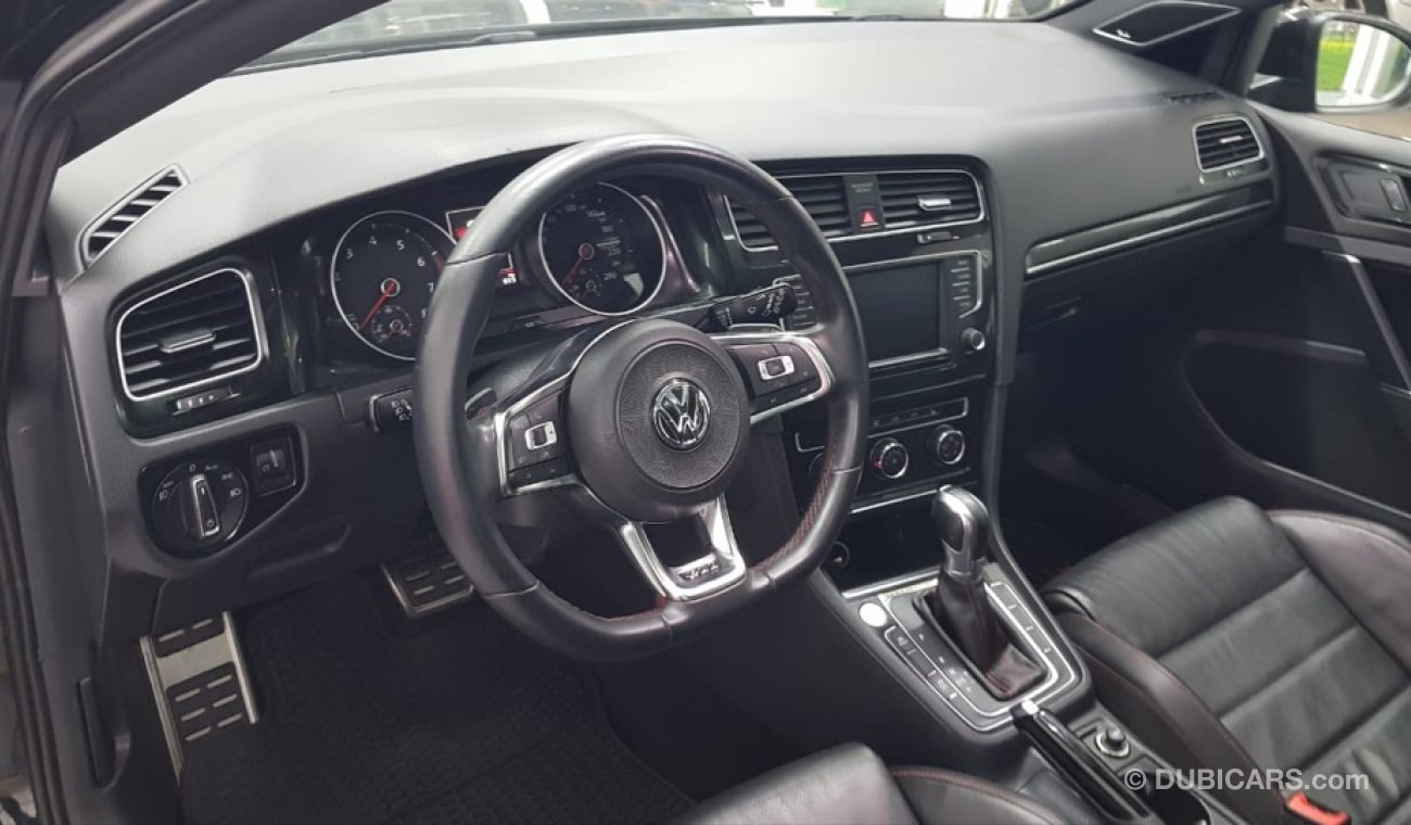 Volkswagen Golf GTI stage 2