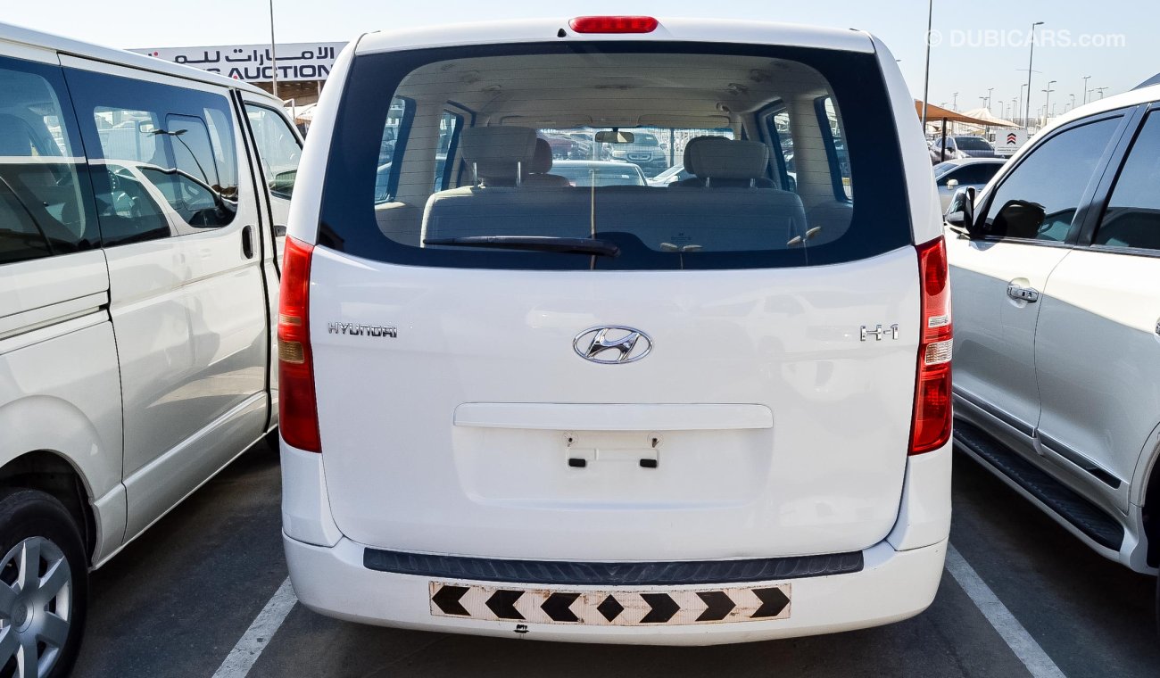 Hyundai H-1