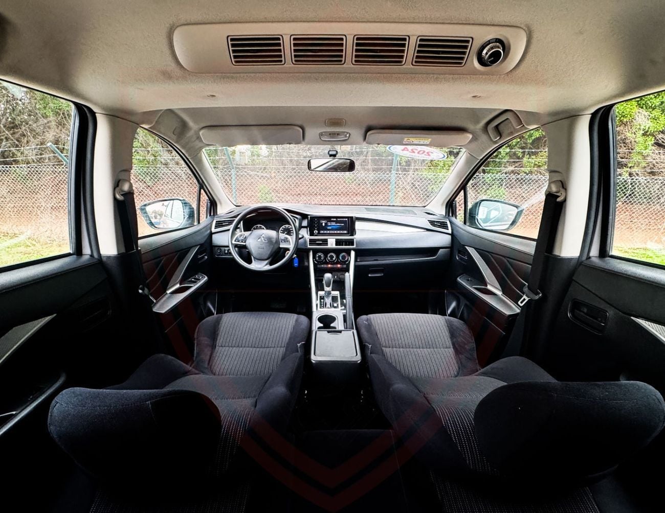 Mitsubishi Xpander MEDIUM LINE Mid 1.5L Mitsubishi Xpander | 1.5 L | 2024 | GCC | Accident-Free |  In Excellent Conditi