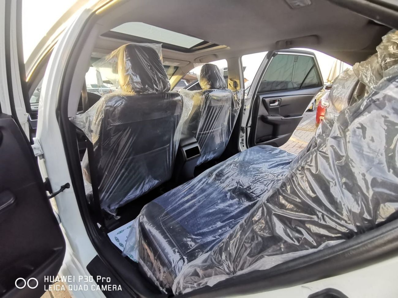 Toyota Camry GL 2.5L in excellent condition and requires no expenses