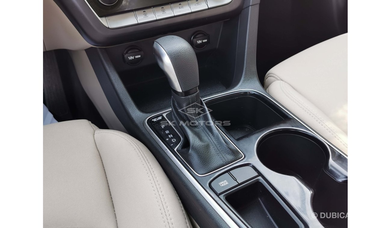 Hyundai Sonata 2.4L Petrol, Alloy Rims, Touch Screen DVD, Fabric Seats, Rear Camera ( LOT # 9045)