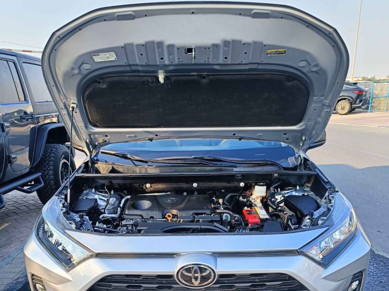 Toyota RAV4 LE/ LEATHER SEATS/ RIMS/ DVD CAMERA/ RADAR/LOT#74486