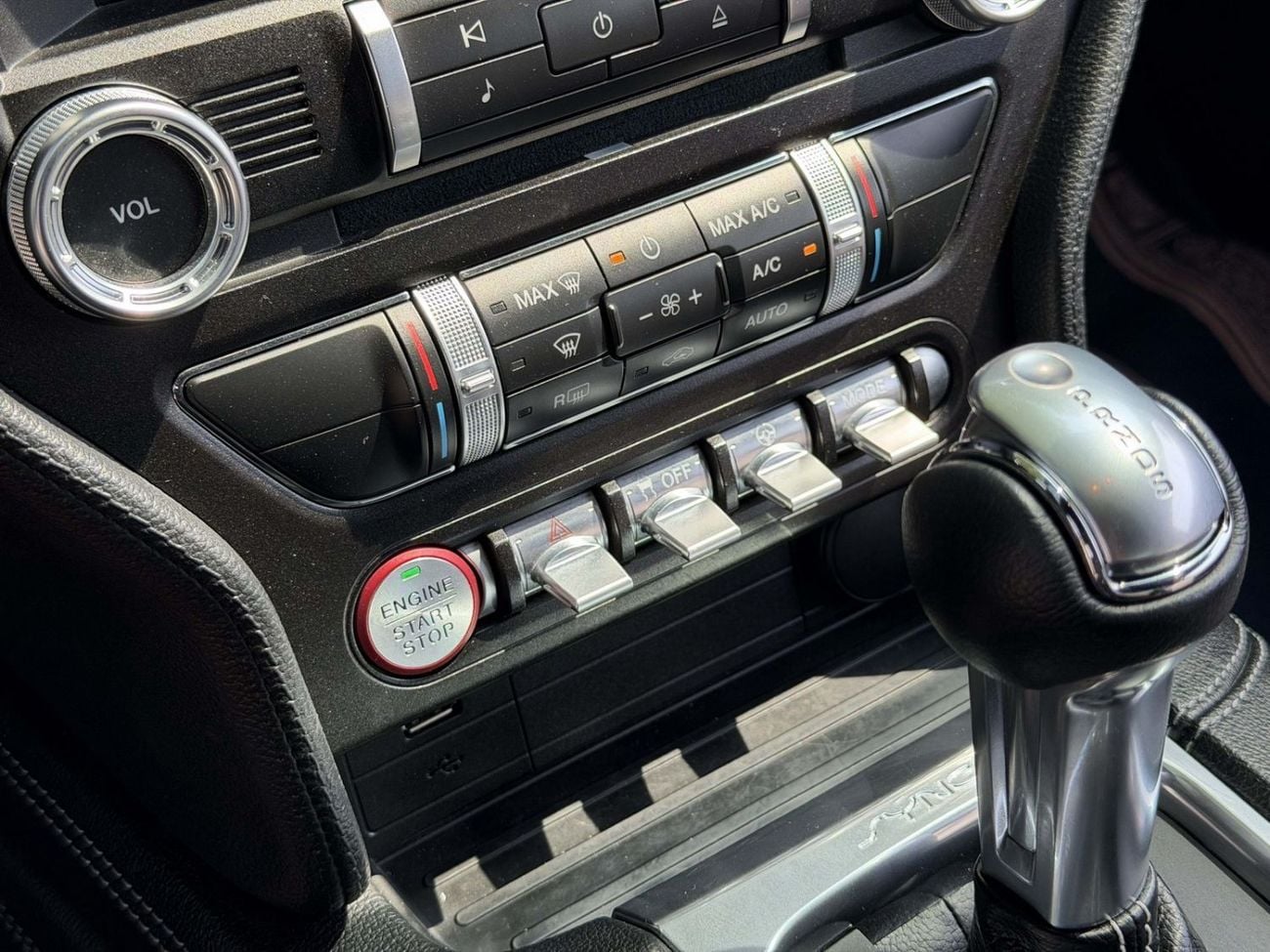 Ford Mustang MACH 1 PREMIUM