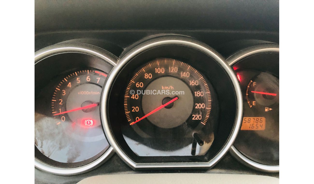 نيسان تيدا 1.6