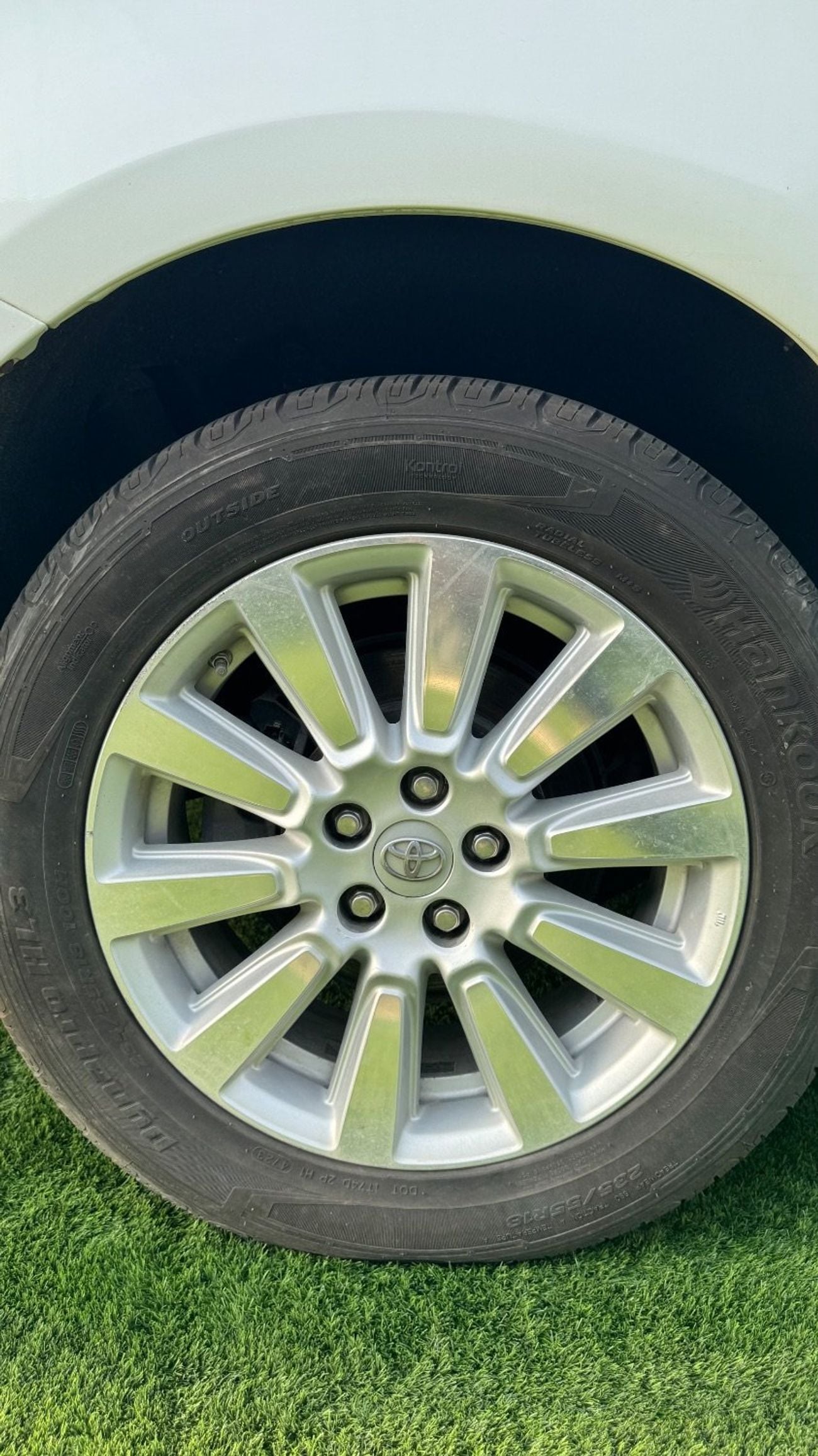 تويوتا سيينا Limited AWD